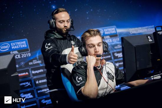 掌握大乱斗VN出装技巧 学习Uzi的玩法策略